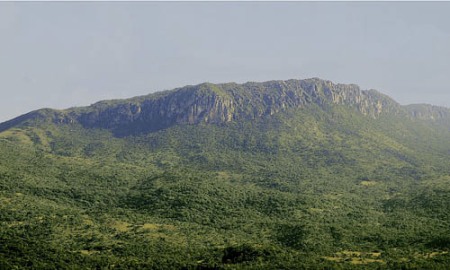 Vista parcial da Serra Dourada, a partir da Cidade de Goiás Guilherme Andrade/UOL